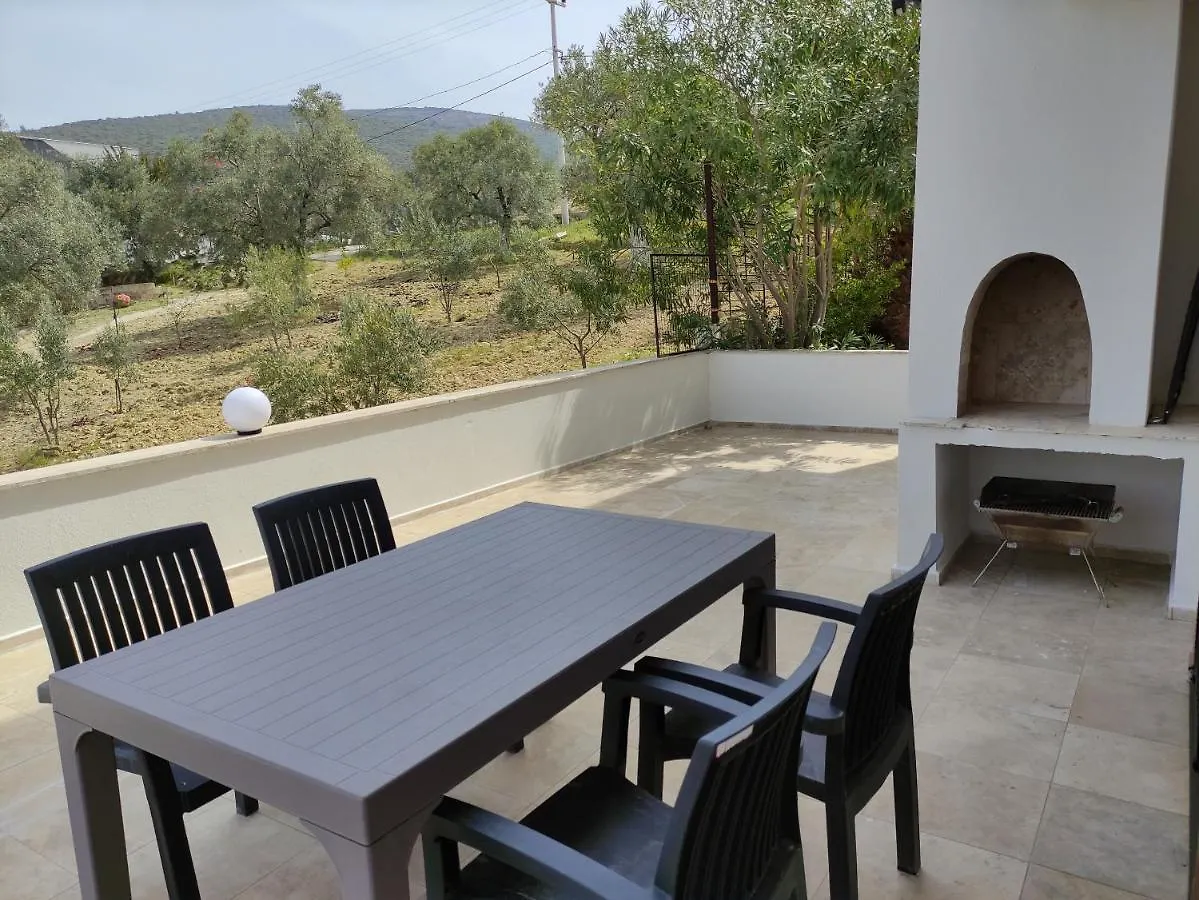 Villa Polat Kusadası 0*,