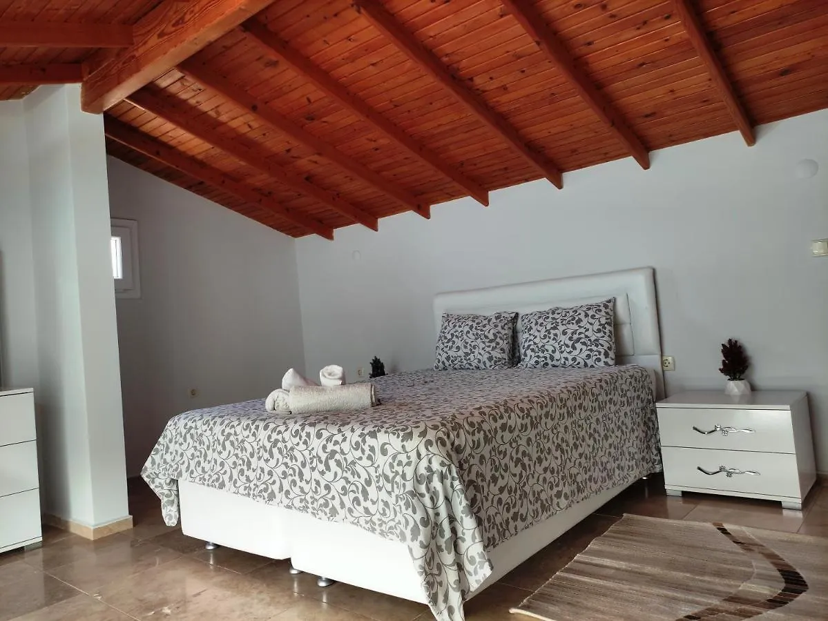 Villa Polat Kusadası 0*,